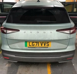 SKODA ENYAQ 2020-ONWARD (TAXI VERSION) FULLY TAILORED BLACK RUBBER FLOOR MATS - Picture 1 of 7