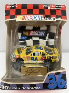 Ken Schrader #36 M&M’s NASCAR escala 1/64 2000 adorno Trevco coleccionable - Imagen 1 de 7