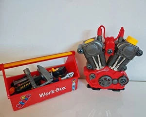 Spielzeug Motorblock zum Schrauben mit Werkzeugkoffer - Bild 1 von 1