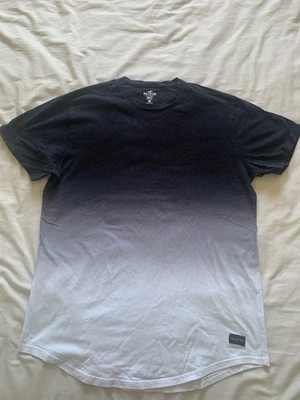 TEE shirt noir et blanc Hollister tie and dye taille L - Photo 1/4