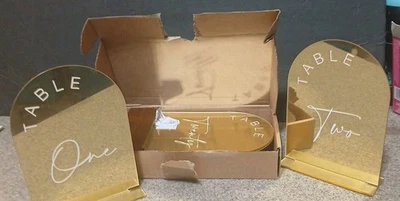 Gold Mirrored Archs Numbered 1-20 5" x 7" for Tabletops - Image 1 of 4