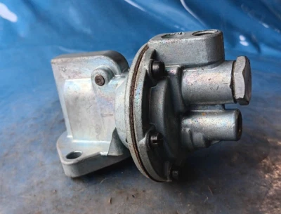 1968 Volkswagen Beetle 91ci 97ci механический топливный насос 1071 - Изображение 1 из 4