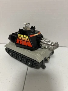 VINTAGE 1979 TOMY TURN THE TERRIBLE TANK GAME TANK ONLY With BATTERY COVER AS IS - Picture 1 of 4