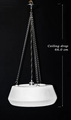 RARA Lámpara Colgante Art Deco Vidrio Leche Opalino, Arquitectónica De Colección Años 30 Foto 1 de 4