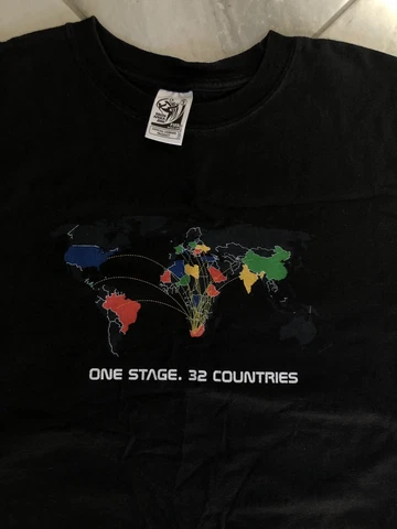Adidas Shirt Adult Medium FIFA World Cup 2010 South Africa Games Soccer Cover