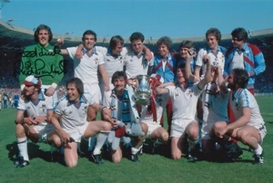 FOTO FIRMADA A MANO 12X8 PHIL PARKES WEST HAM UNITED AUTÓGRAFO FÚTBOL - Imagen 1 de 1
