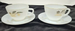 FEDERAL WHITE Milk Glass Coffee 2 tea Cup and 5 Saucer Gold Trim & Gold Leaves - Picture 1 of 9
