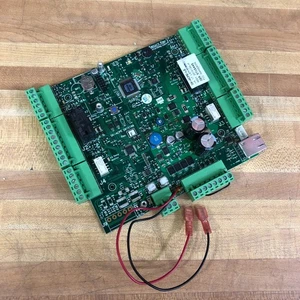 Placa de panel de control de acceso de 2 puertas Securakey SK-ACPE-NE con Ethernet - Imagen 1 de 9