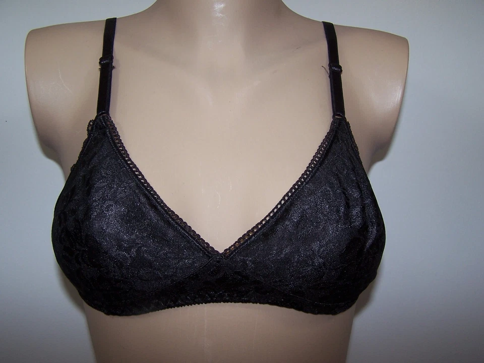 Sujetador Negro De Colección Delicado Ligeramente Acolchado, Sin Alambres Hecho en EE. UU. Talla 36 Casi A Foto 1 de 3