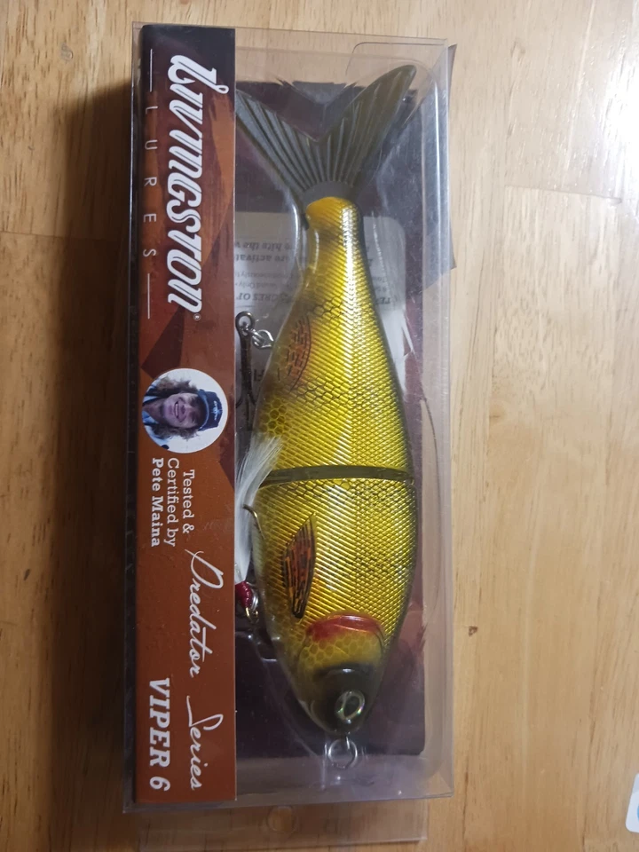 Señuelos Livingston Preditor Serie Viper 6 Percha Natural. Nuevo en paquete Foto 1 de 4