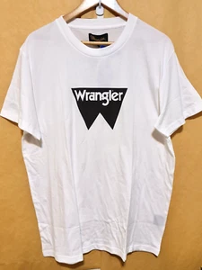 Mens Wrangler Classic Fangs Out Cotton T-shirt White New w/tags Free Postage - Picture 1 of 8