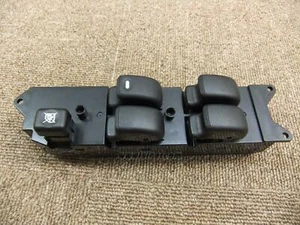 INTERRUTTORE MITSUBISHI LANCER EVO6 CP9A FR PORTA FINESTRINO DI ALIMENTAZIONE LATO MR194821 evo - Foto 1 di 12