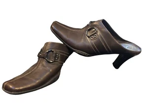 AEROSOLES A2 Snapezoid Shoes Leather  Brown Slides Mules Shoes Clog Heels Sz 8M - Picture 1 of 10