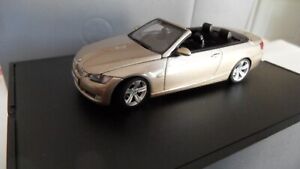 BMW  serie 3 cabriolet  Auto -art 1/43