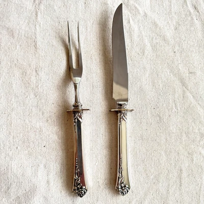 Juego de talla de carne de plata esterlina Damask Rose de Oneida (Kn 11 1/4", Fk 8 7/8") Foto 1 de 4