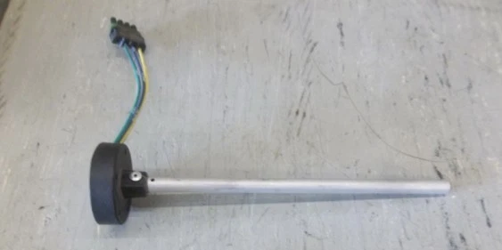 Transmisor de alarma de bajo combustible Gillig 51-34229-012 Foto 1 de 1