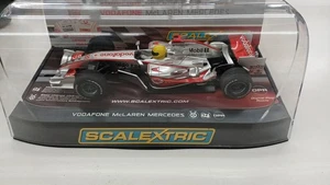 SCALEXTRIC VODAFONE MCLAREN MERCEDES 22 Slot Car - Picture 1 of 15