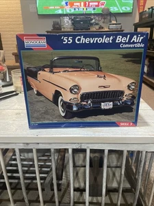 Revell Monogram '55 1955 Chevrolet Bel Air Convertible 1995 1:25 Modellbausatz #2462 - Bild 1 von 2