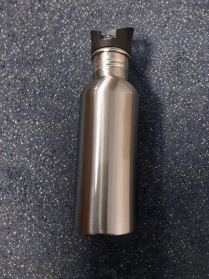 Trinkflasche aus Edelstahl - 750ml - mit Kunststoffverschluss - NEU - Bild 1 von 3