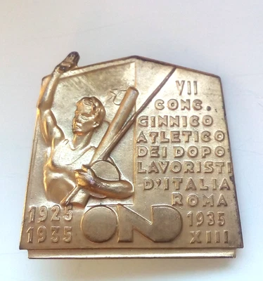 DISTINTIVO VII° CONC. ATLETICO DEI DOPO LAVORISTI D'ITALIA ROMA 1935 - Immagine 1 di 2