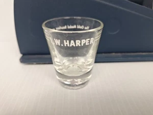 I.W. HARPER - The Gold Medal Bourbon - Vaso de chupito transparente - Corto 2,25 " - Imagen 1 de 3