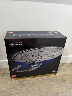 Lego 10356 Star Trek USS Enterprise NCC-1701-D  New & Sealed - Image 1 of 4