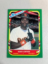 1987 Fleer Star Stickers Tony Gwynn #52