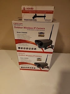 Brand New Open Box Foscam FI8905W Outdoor Wireless IP Camera Kit - Picture 1 of 6