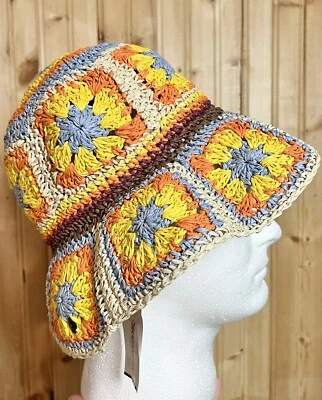 Peter Grimm Pura Vida Fergie Bucket Granny Square Hand Flower Straw Sun Hat NWT - Изображение 1 из 4