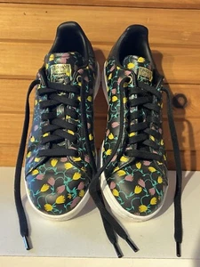 Mujer Adidas Stan Smith EH2036 Negro Entrenadores Tenis Talla 7.5 EE. UU. Estampado Floral - Imagen 1 de 7