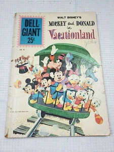 Cómic dell 1961 Walt Disney Mickey y Donald en Holidayland #47 - Imagen 1 de 3