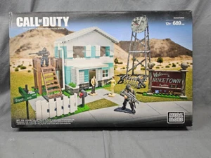 Mega Bloks Call of Duty Nuketown (689 pcs.) - Picture 1 of 1