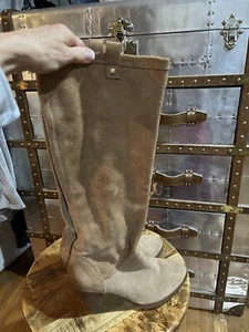 UGG AVA Tall Knee High Boots With Heel Suede Water Resistant Tan Chestnut US 9 - Picture 1 of 16