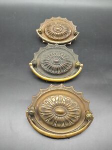 Set Of 3 Original Regency Drawer Handles Brass Scalloped Unusual 8.5cm Hepple