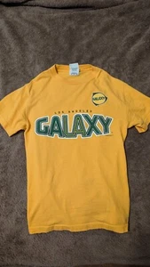 LA Galaxy Rare 2003 Jones 13 T-shirt Yellow MLS Small - Picture 1 of 5