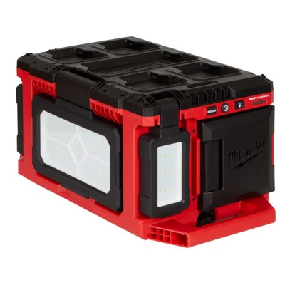 Milwaukee 2357-20 M18 REDLITHIUM PACKOUT Light with Integrated Charger - Image 1 of 4