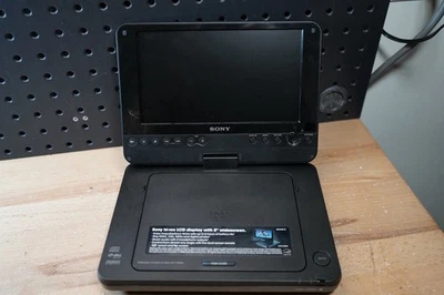 (H) Reproductor de DVD/CD (8") portátil Sony DVP-FX820 pantalla ancha LCD giratorio sin cable Foto 1 de 4