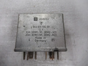 Porsche 944 Cooling Fans Relais 1986 - Picture 1 of 8