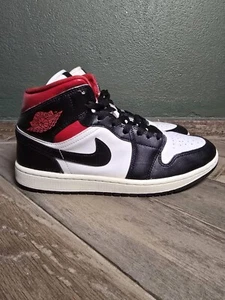 Jordan 1 Mid Gym Red Panda - Foto 1 di 10