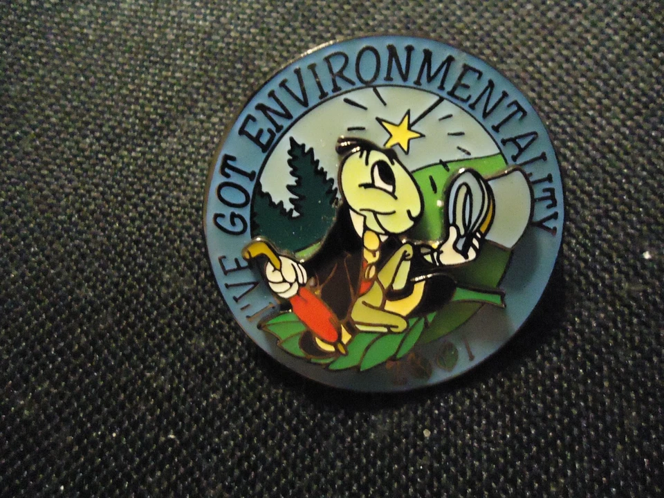 PIN JIMINY 2001 EXCLUSIVO MIEMBRO DEL ELENCO DE DISNEY I'VE GOT ENVIRONMENTALITY LE 10000 Foto 1 de 1