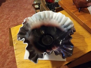 Vintage  Amethyst Slag Glass Round Bottom Base Bowl  Ruffled Edge MCM 8x4 Inches - Picture 1 of 9