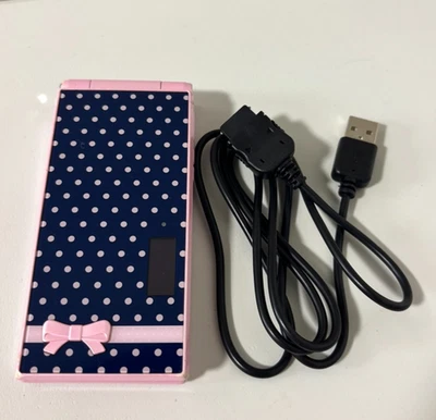 Teléfono abatible japonés FOMA Docomo F-06D para niñas rosa feliz casi como nuevo Foto 1 de 4