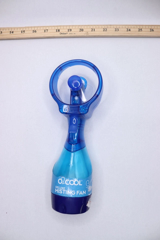 O2COOL Deluxe портативный распылитель воды вентилятор аккумулятор работает темно-синий - Изображение 1 из 4