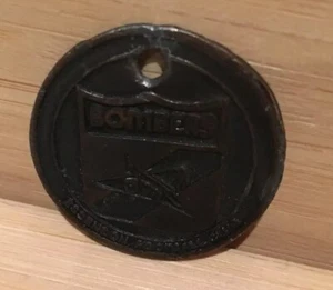 BOMBERS 1981 Premiership Football Club Medallion - Picture 1 of 2