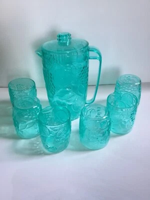 Juego de bebidas verde azulado acrílico/plástico 80 oz jarra con tapa diseño fruta + seis tazas Foto 1 de 4