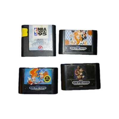 Lote de 4 juegos Sega Genesis. Sonic 2, NBA Live 95, Boxeo, Baloncesto. !!!SIN PROBAR Foto 1 de 4