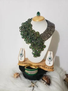 NEW MULTI STRAND BEADS GREEN NECKLACE/BRACELET - Picture 1 of 11
