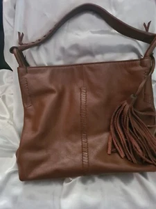 Bolso de hombro/hobo de cuero genuino de madera de ceniza marrón con borla CA1007 - Imagen 1 de 17