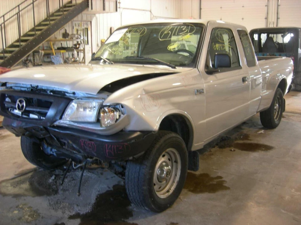 Cinturón de seguridad, delantero para Mazda B-3000 Lf negro hembra-pestillo lateral pretensión Foto 1 de 4