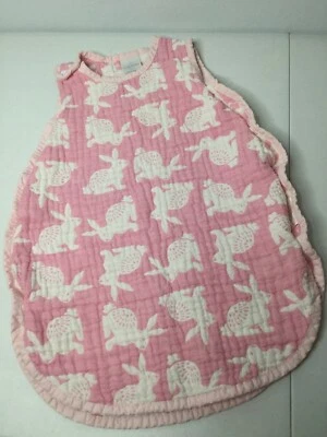 Manta portátil LIVING TEXTILES bebé rosa y blanca. Talla 3-18 meses. Excelente estado Foto 1 de 4